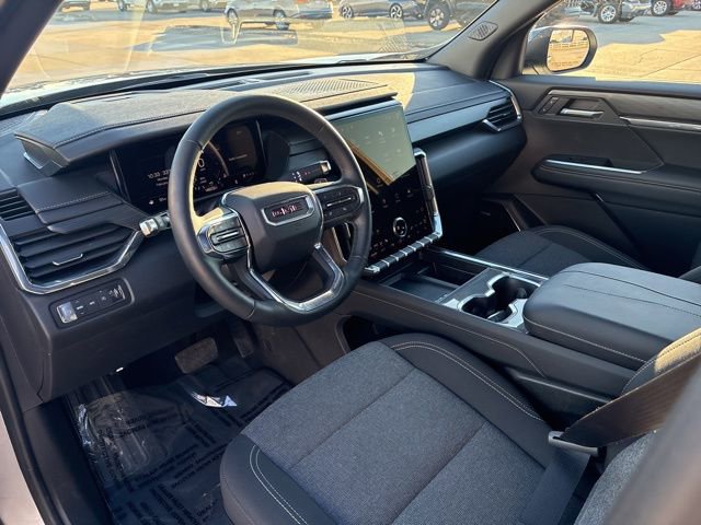 Used 2025 GMC Acadia Elevation image 13