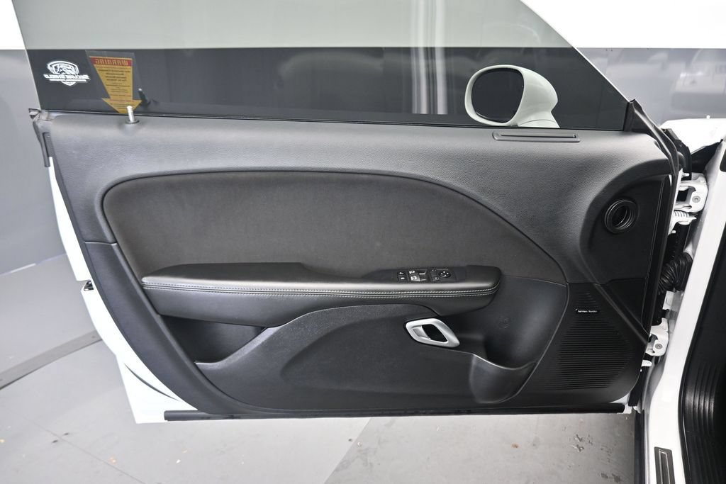 Used 2019 Dodge Challenger R/T Scat Pack w/ Shaker Package RWD image 9