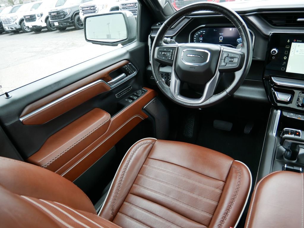 Used 2023 GMC Sierra 1500 Denali Ultimate AWD/4WD image 18