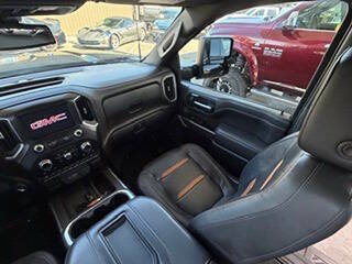 Used 2022 GMC Sierra 3500 AT4 w/ AT4 Preferred Package AWD/4WD image 32