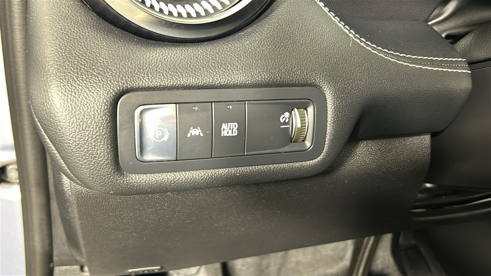 Used 2024 Chevrolet Blazer EV LT AWD/4WD image 24
