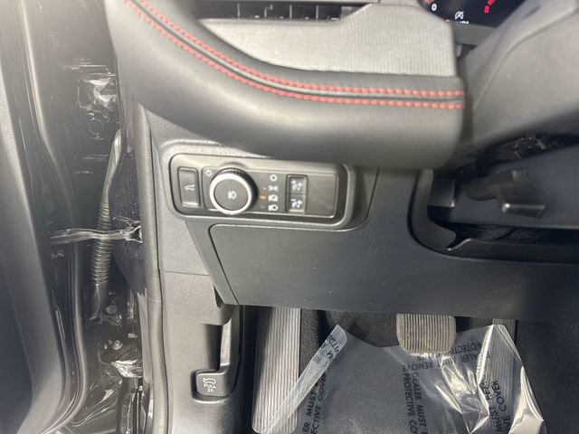 Used 2025 Ford Explorer ST-Line image 13