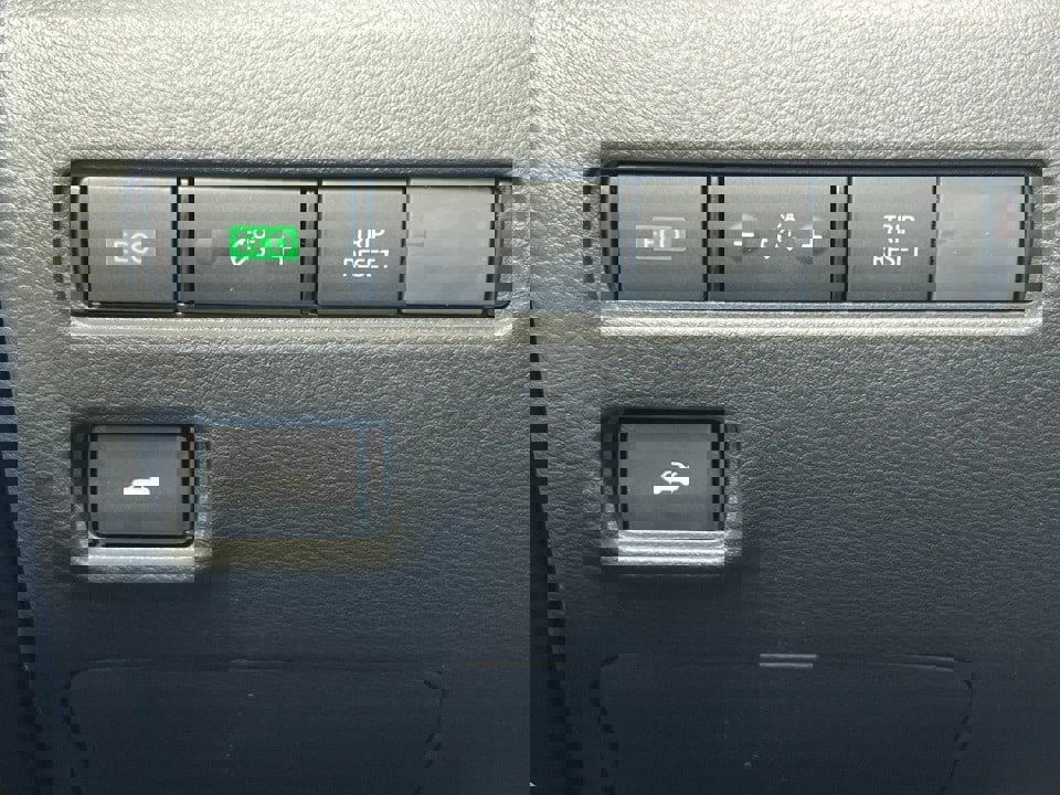 New 2025 Nissan Sentra SV w/ SV Premium Package image 15