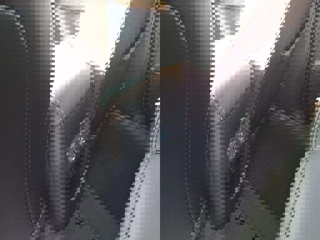 Used 2020 GMC Canyon Denali image 12