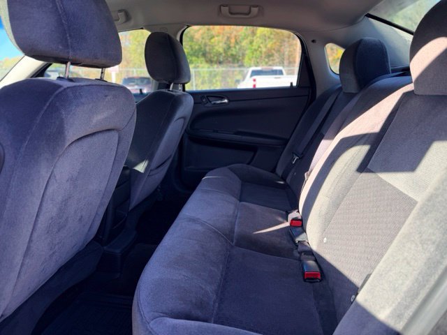 Used 2014 Chevrolet Impala LT FWD image 19
