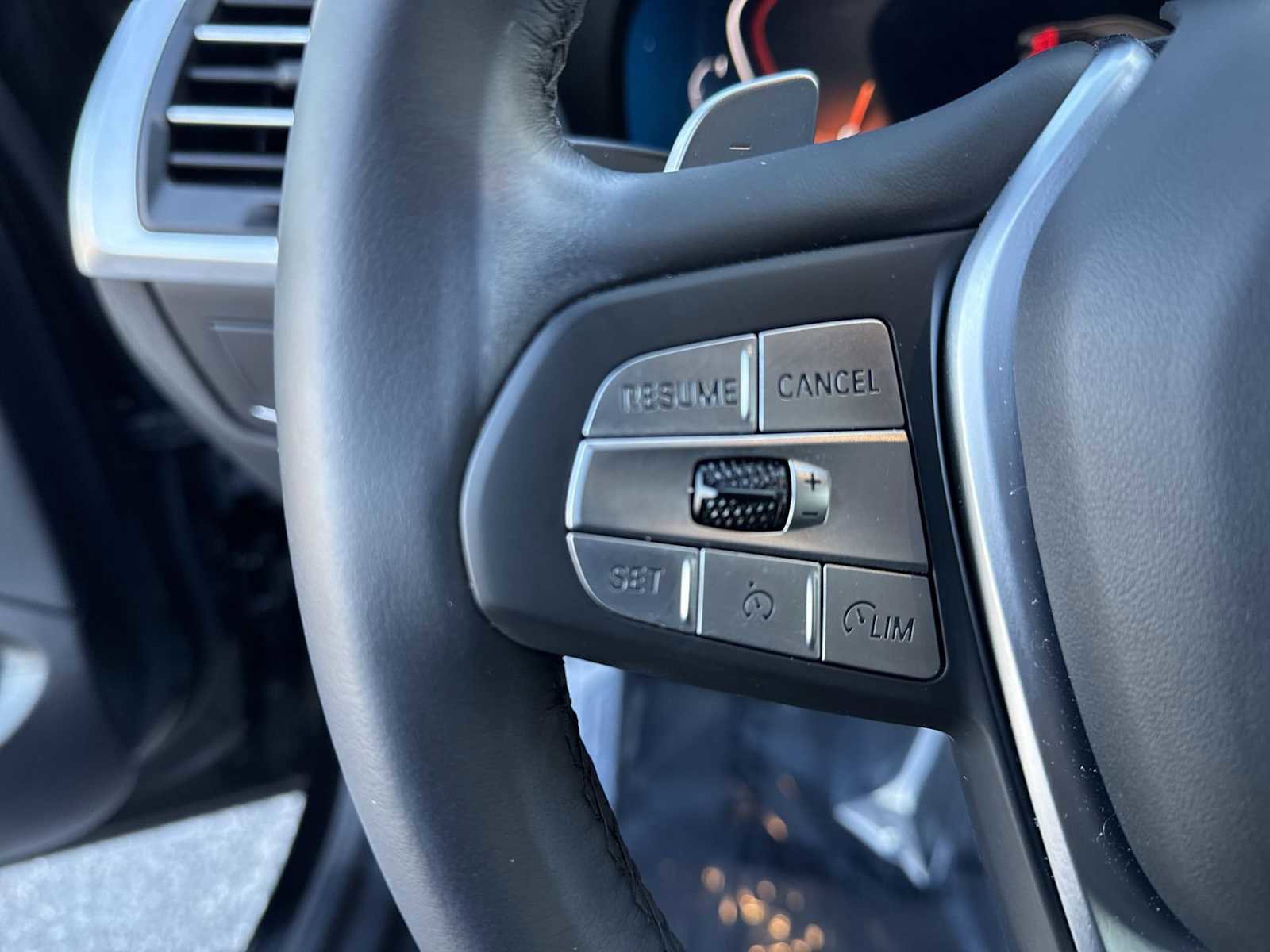 Used 2024 BMW X3 sDrive30i w/ Convenience Package image 22