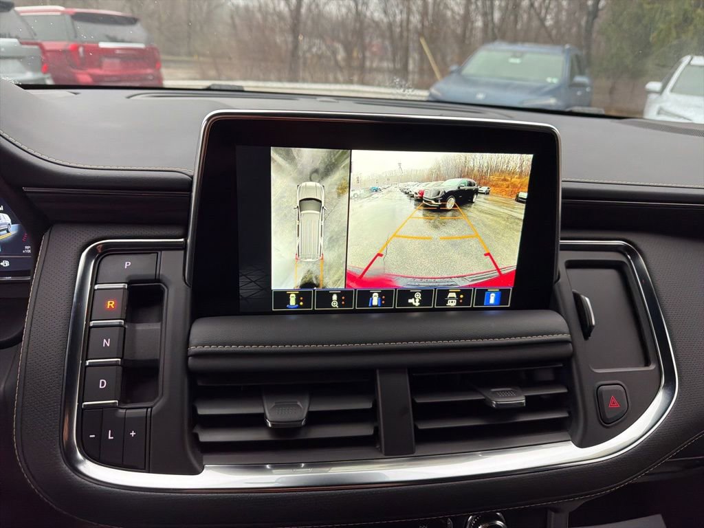 Used 2024 GMC Yukon SLT w/ SLT Luxury Package RWD image 33