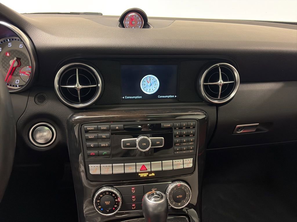 Used 2014 Mercedes-Benz SLK 250 image 18