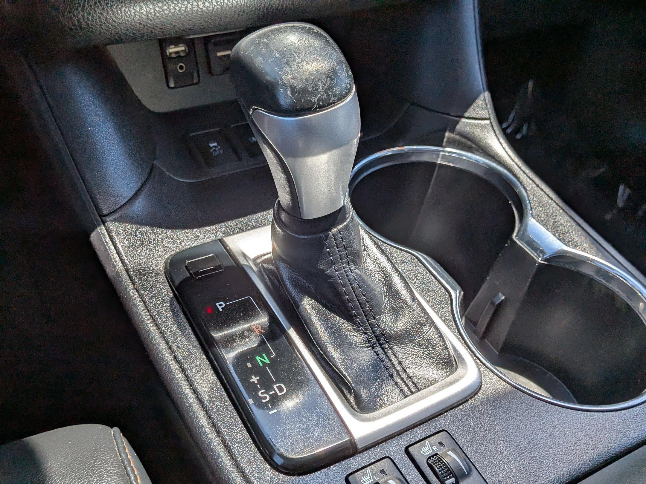 Used 2019 Toyota Highlander XLE AWD/4WD image 22