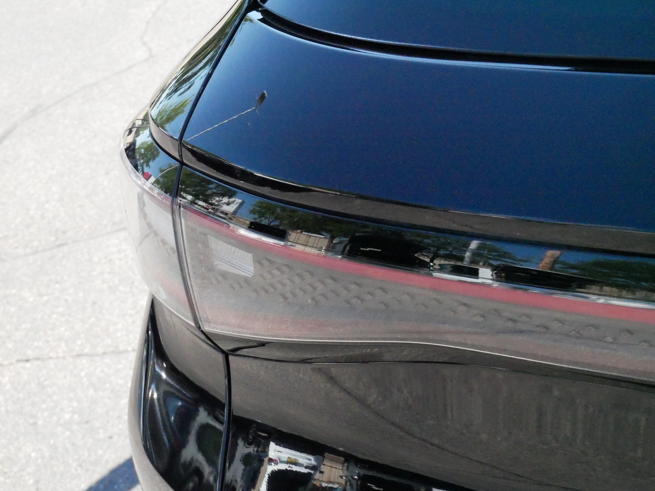 Certified 2023 Volkswagen ID.4 Pro S AWD/4WD image 17