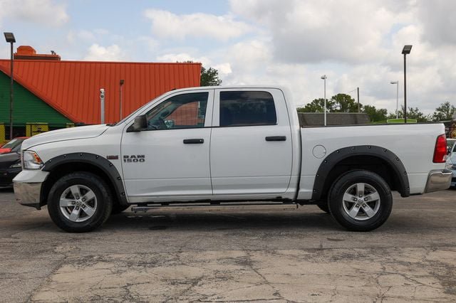 Used 2016 RAM 1500 ST w/ SXT Appearance Group AWD/4WD image 4