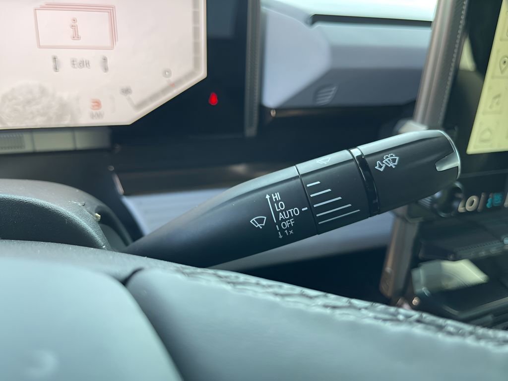 New 2025 GMC Hummer EV 2X image 33