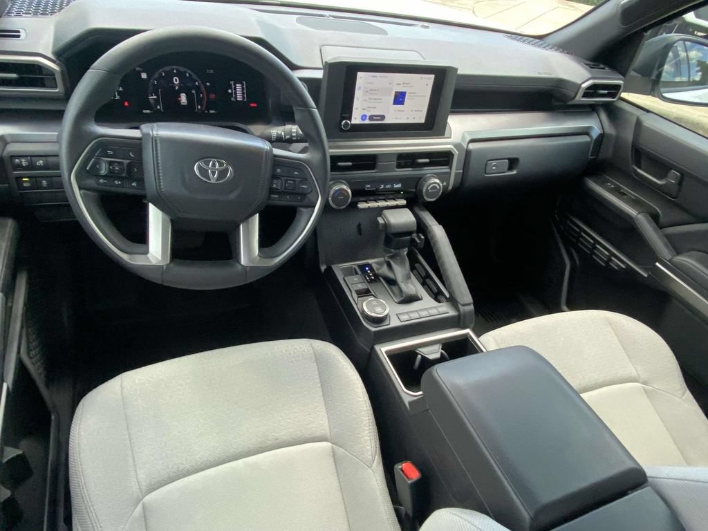 Used 2025 Toyota 4Runner SR5 RWD image 15