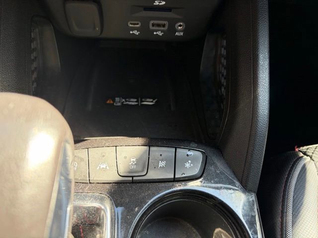 Used 2021 Chevrolet TrailBlazer RS w/ Technology Package image 11