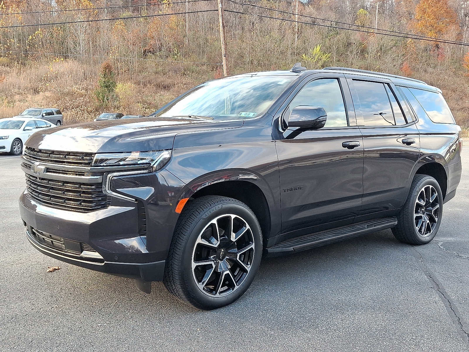 Used 2022 Chevrolet Tahoe RST w/ Luxury Package image 3