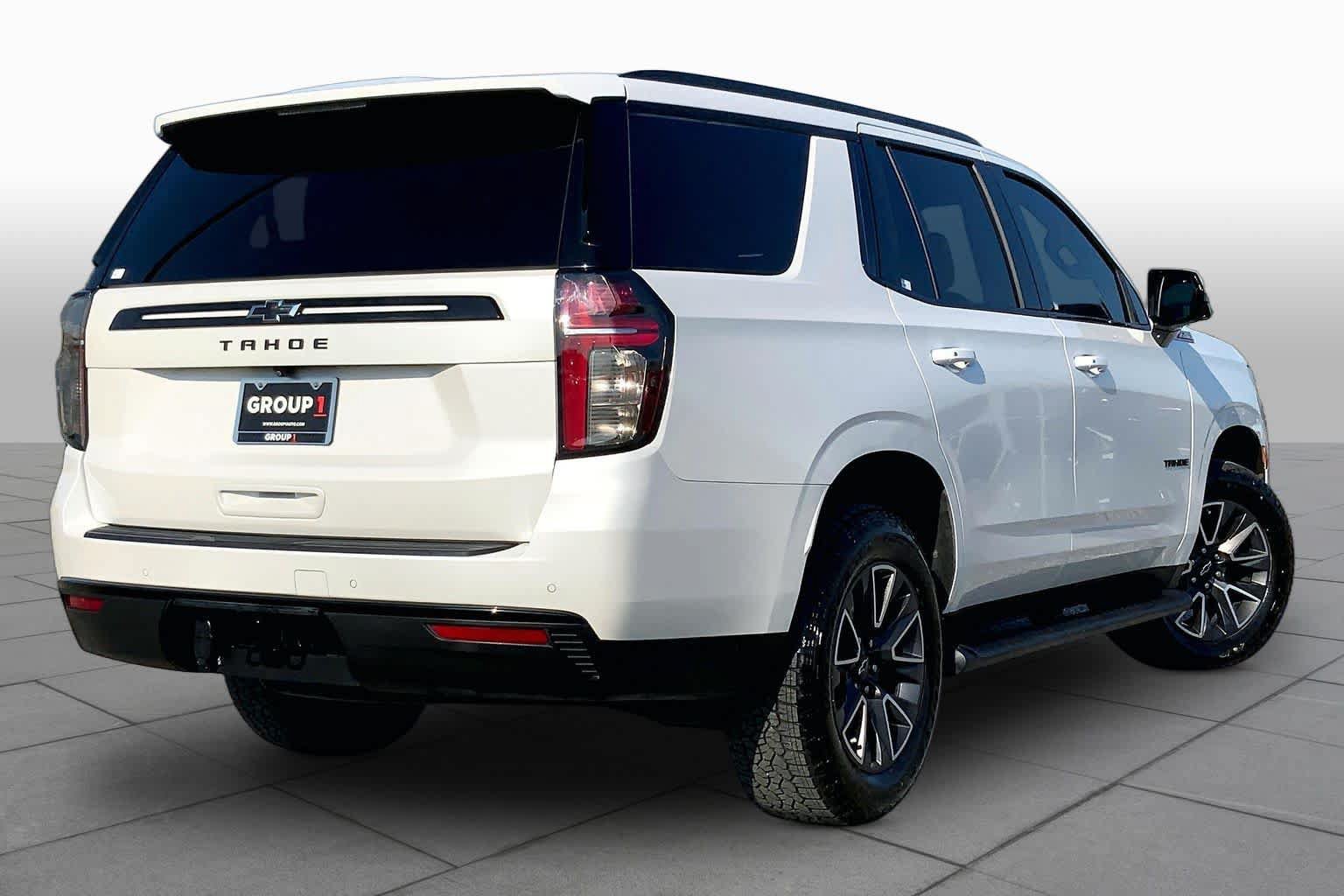Used 2023 Chevrolet Tahoe Z71 w/ Luxury Package AWD/4WD image 13