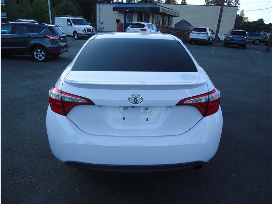 Used 2015 Toyota Corolla LE FWD image 7