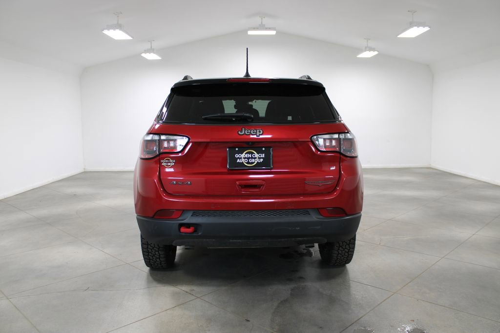 Used 2025 Jeep Compass Trailhawk image 8