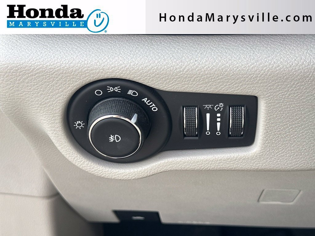 Used 2017 Chrysler Pacifica Touring-L Plus w/ Advanced Safetytec Group