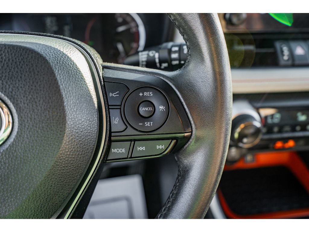 Used 2023 Toyota RAV4 Adventure image 13