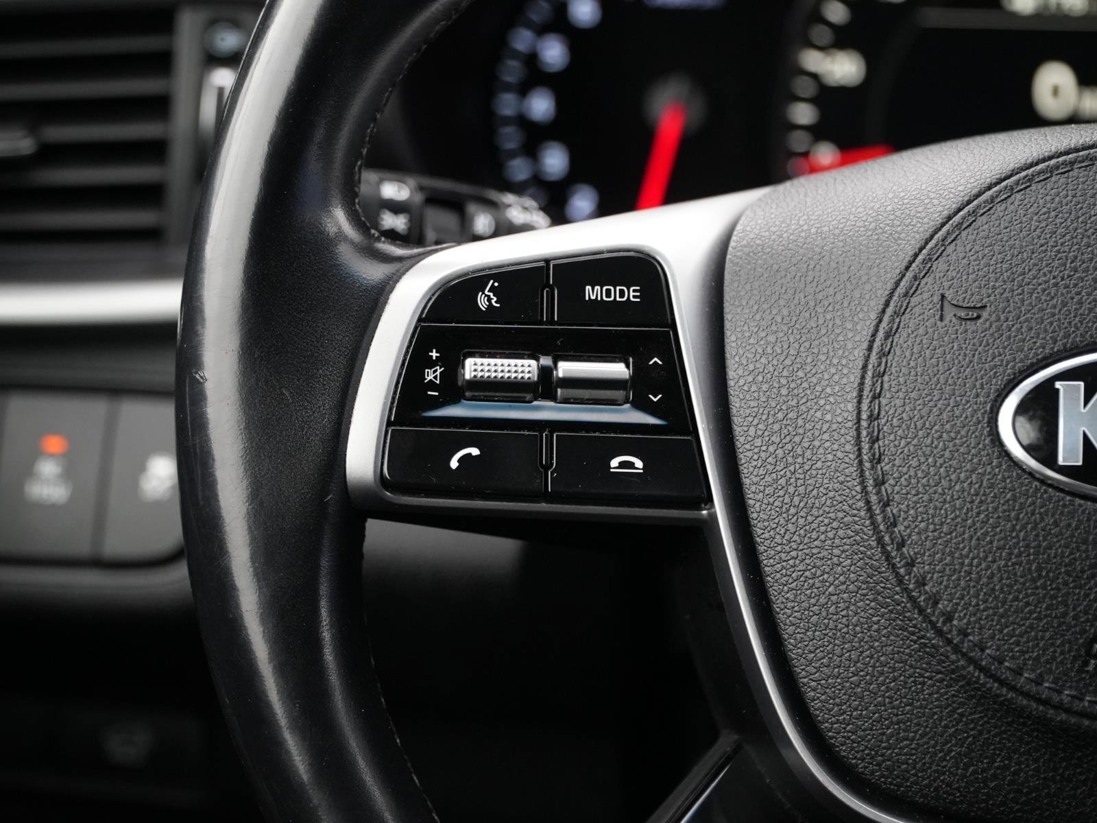 Used 2019 Kia Sorento EX w/ EX Touring Package image 19