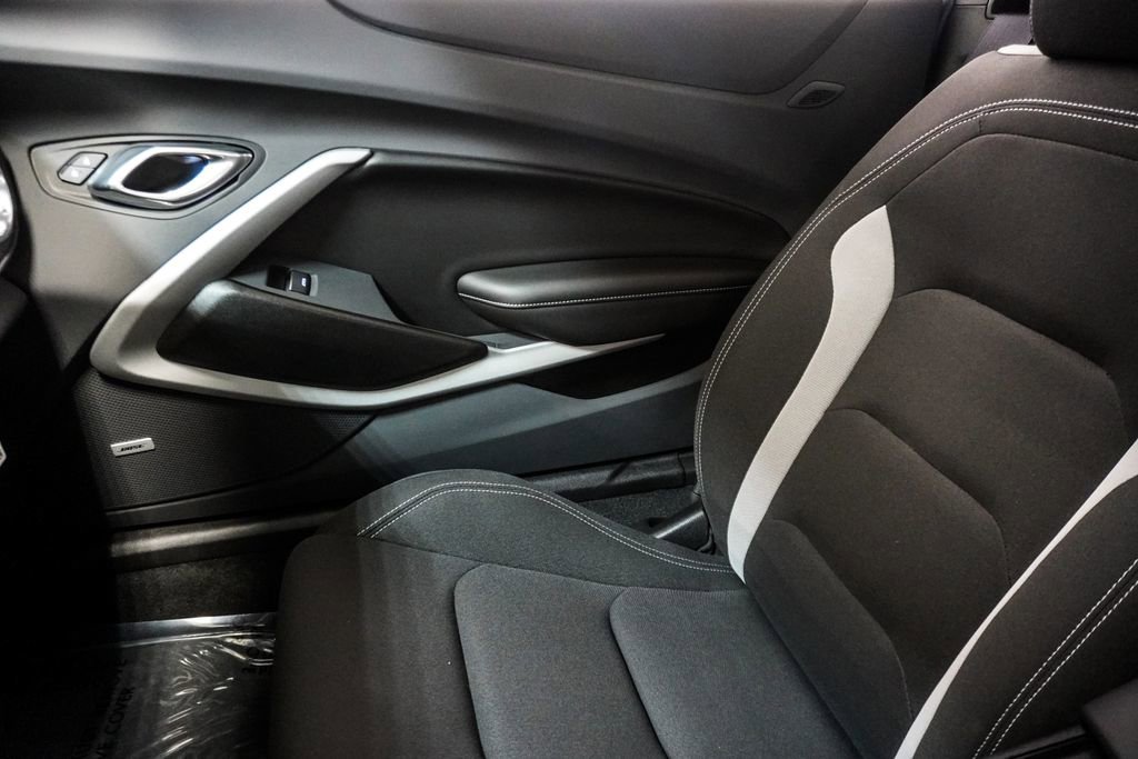 Used 2023 Chevrolet Camaro LT w/ Technology Package RWD image 25