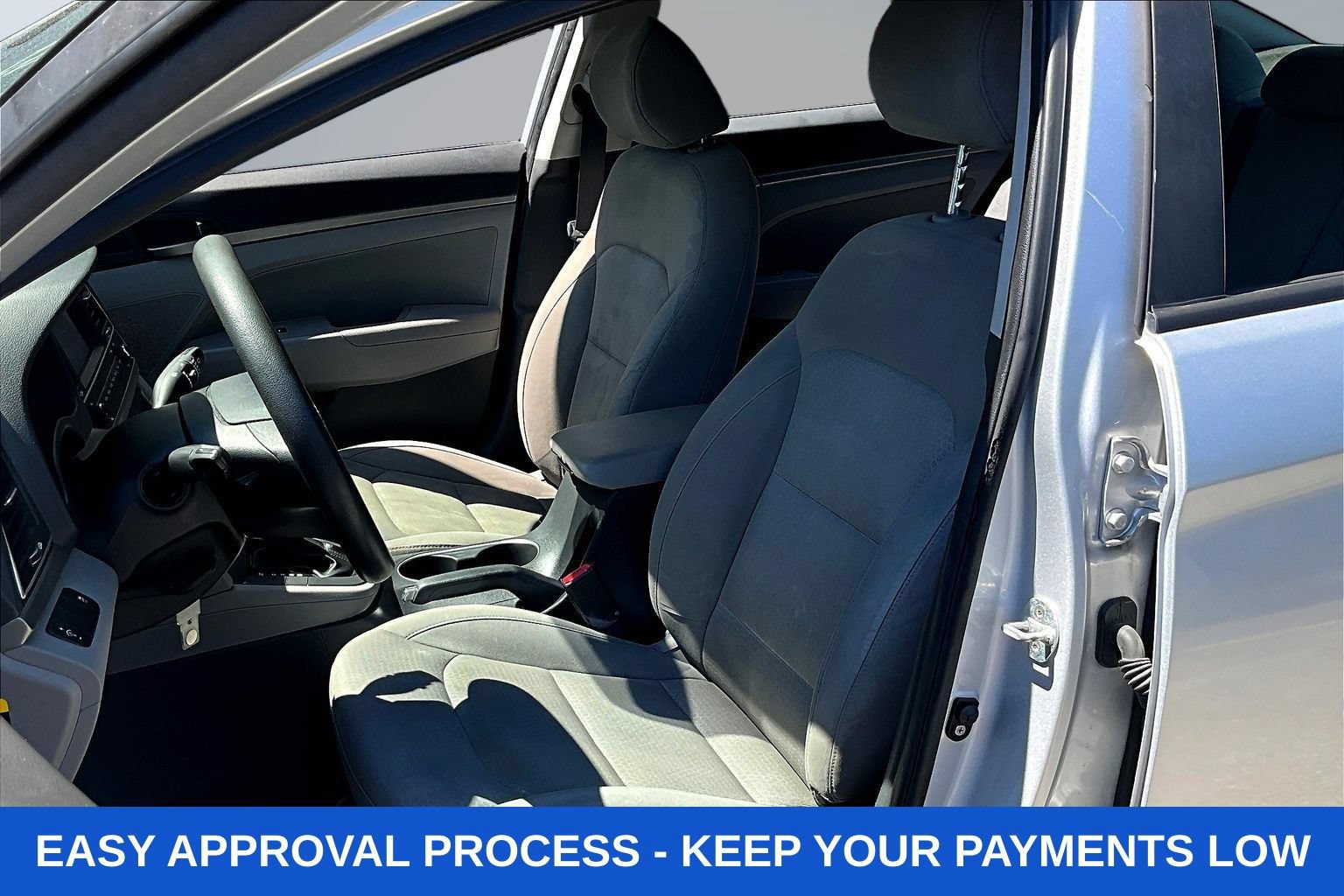 Used 2017 Hyundai Elantra SE FWD image 26