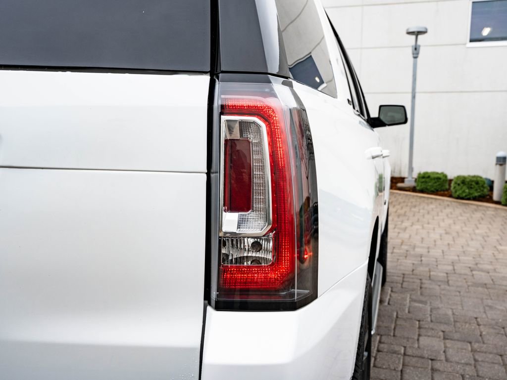 Used 2018 GMC Yukon SLT image 9