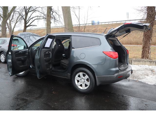 Used 2011 Chevrolet Traverse LT w/ Personal Connectivity Package image 16