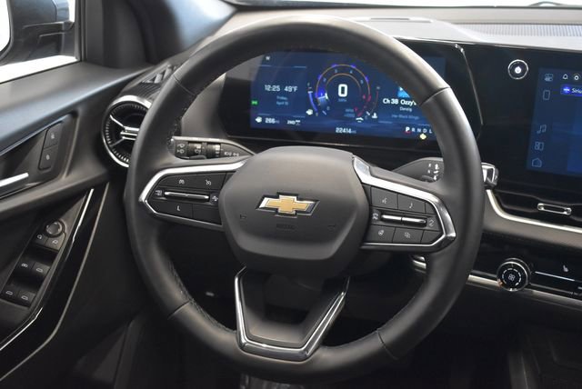 Used 2025 Chevrolet Equinox LT image 24