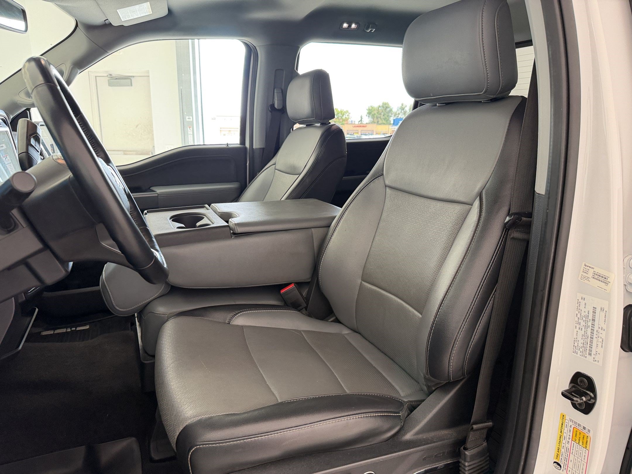 Used 2021 Ford F150 Lariat w/ Equipment Group 501A Mid AWD/4WD image 5