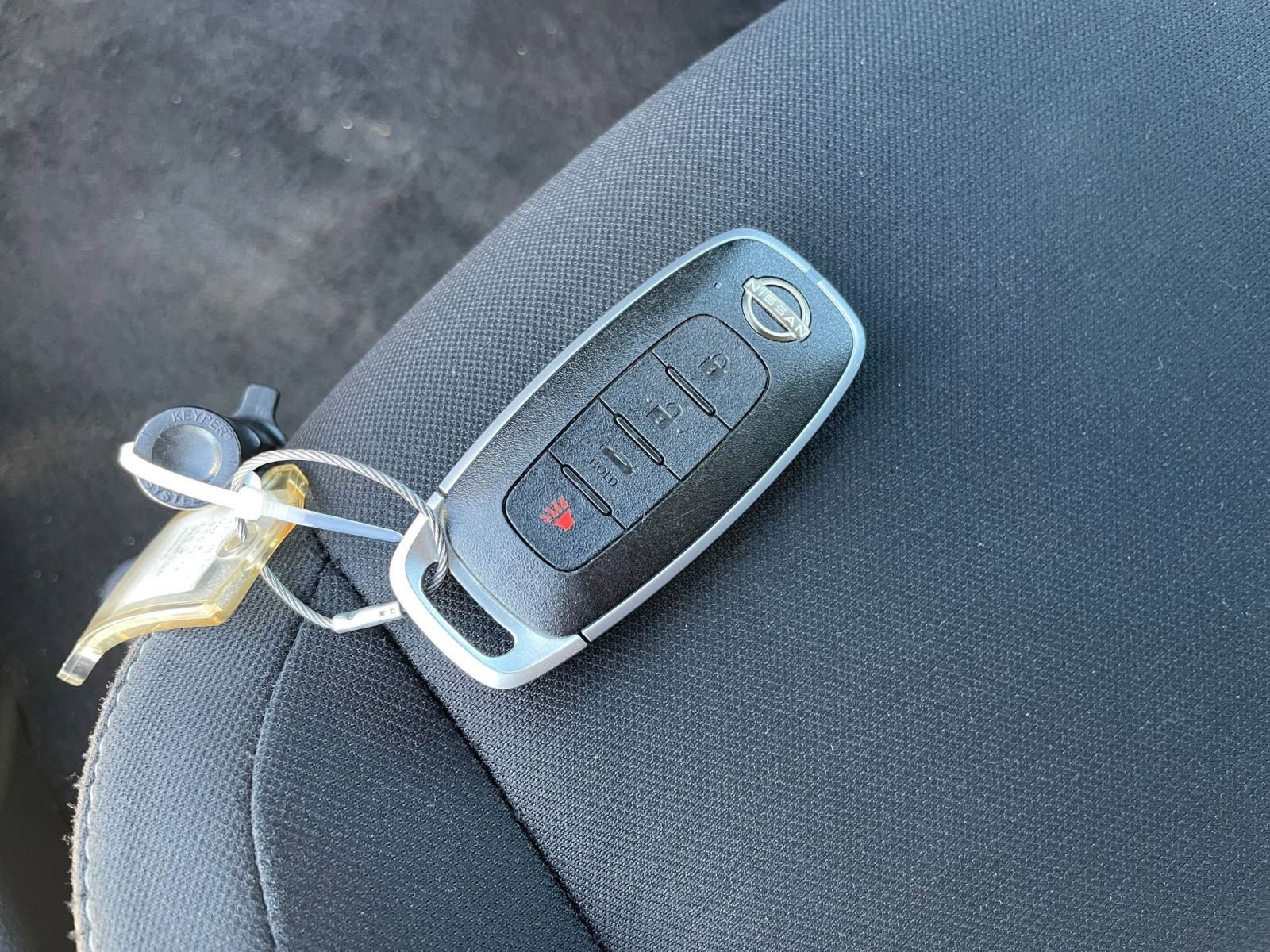 Used 2025 Nissan Sentra SV image 21