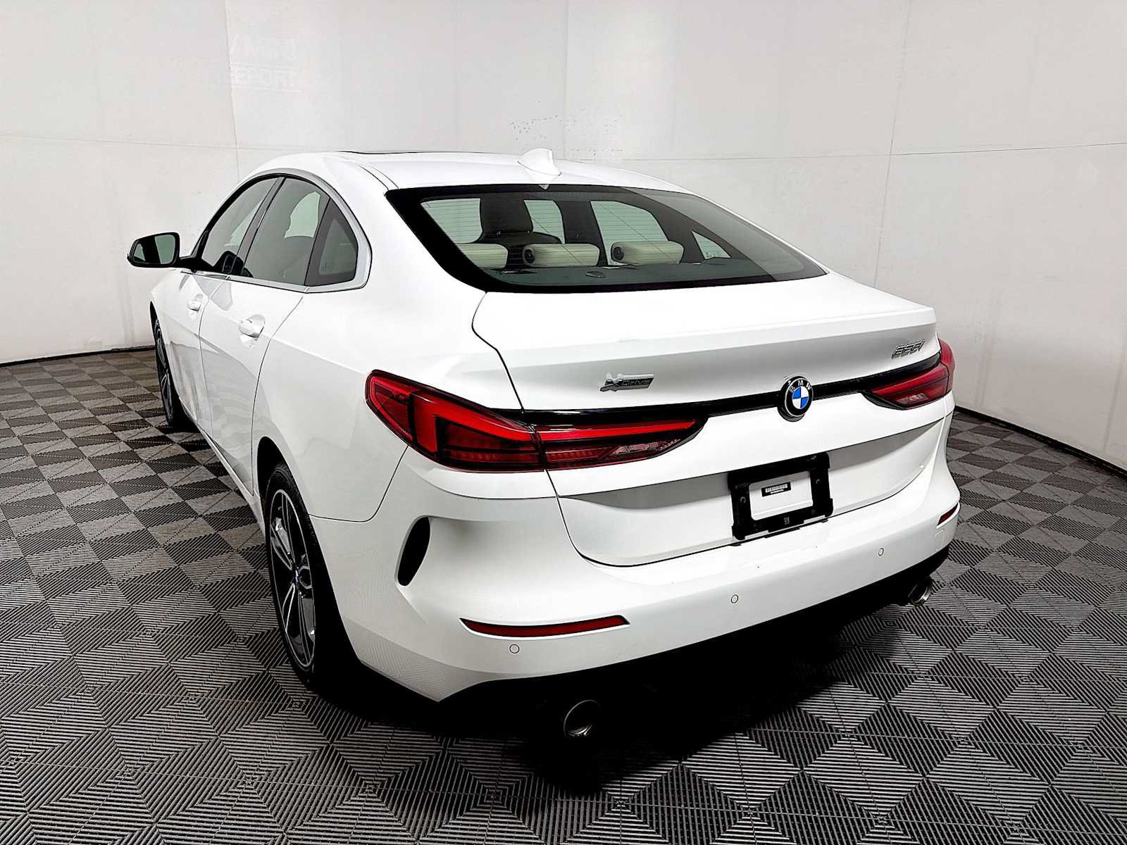 Used 2022 BMW 228i xDrive Gran Coupe w/ Convenience Package AWD/4WD image 5