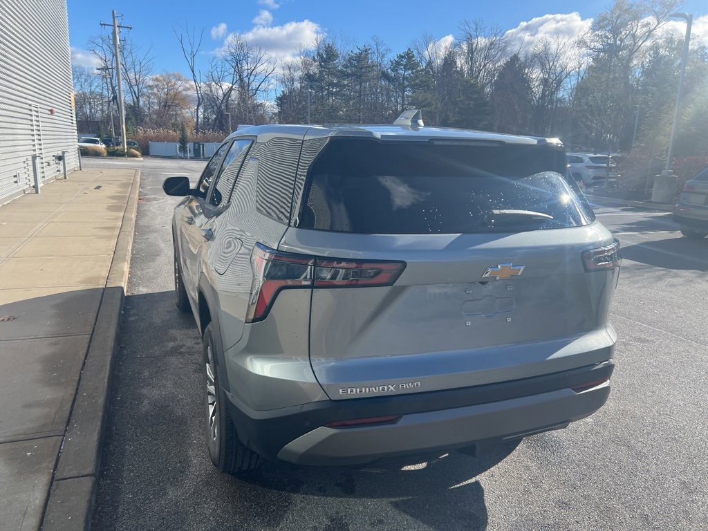 Used 2026 Chevrolet Equinox LT image 37
