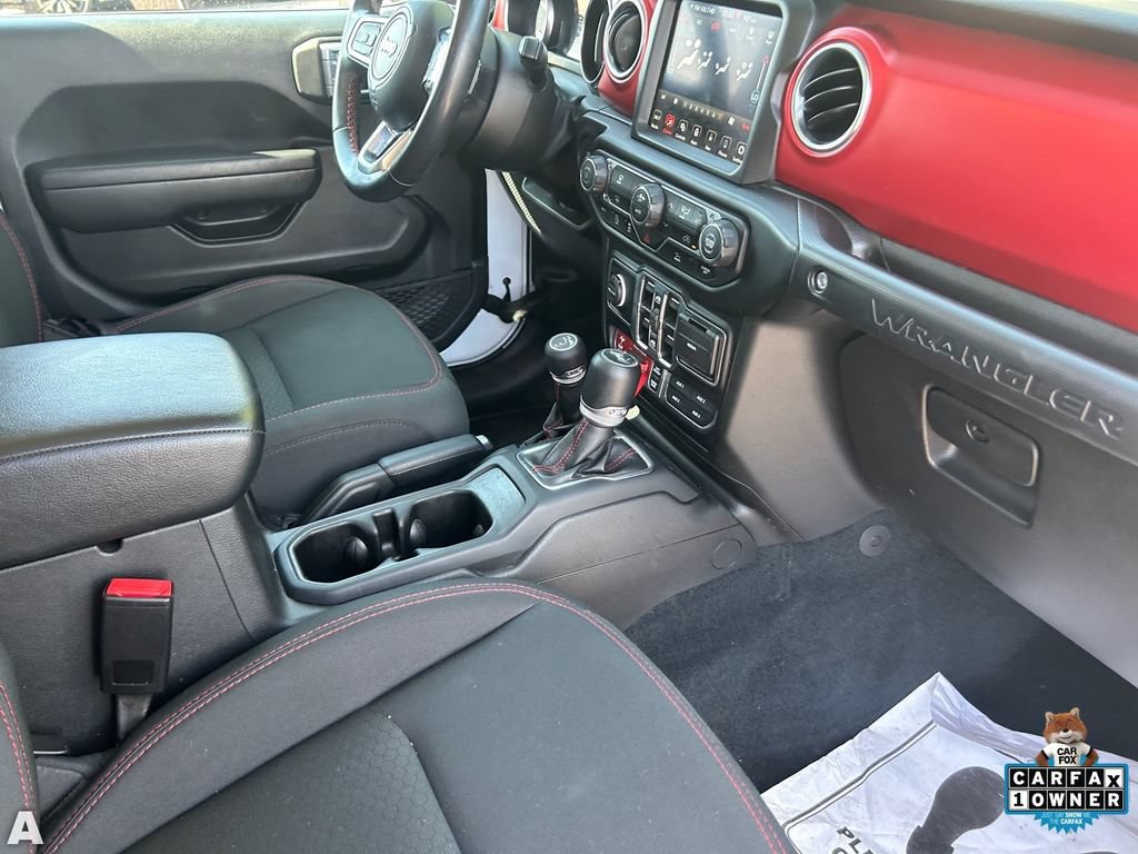 Used 2022 Jeep Wrangler Unlimited Rubicon AWD/4WD image 13