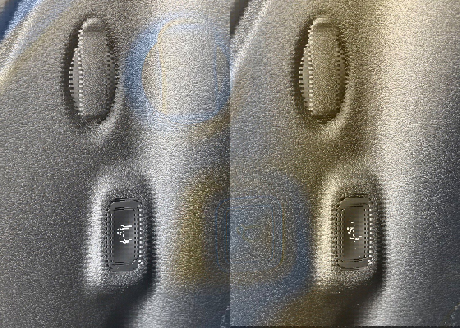 Used 2023 Jeep Compass Altitude w/ Convenience Group image 8