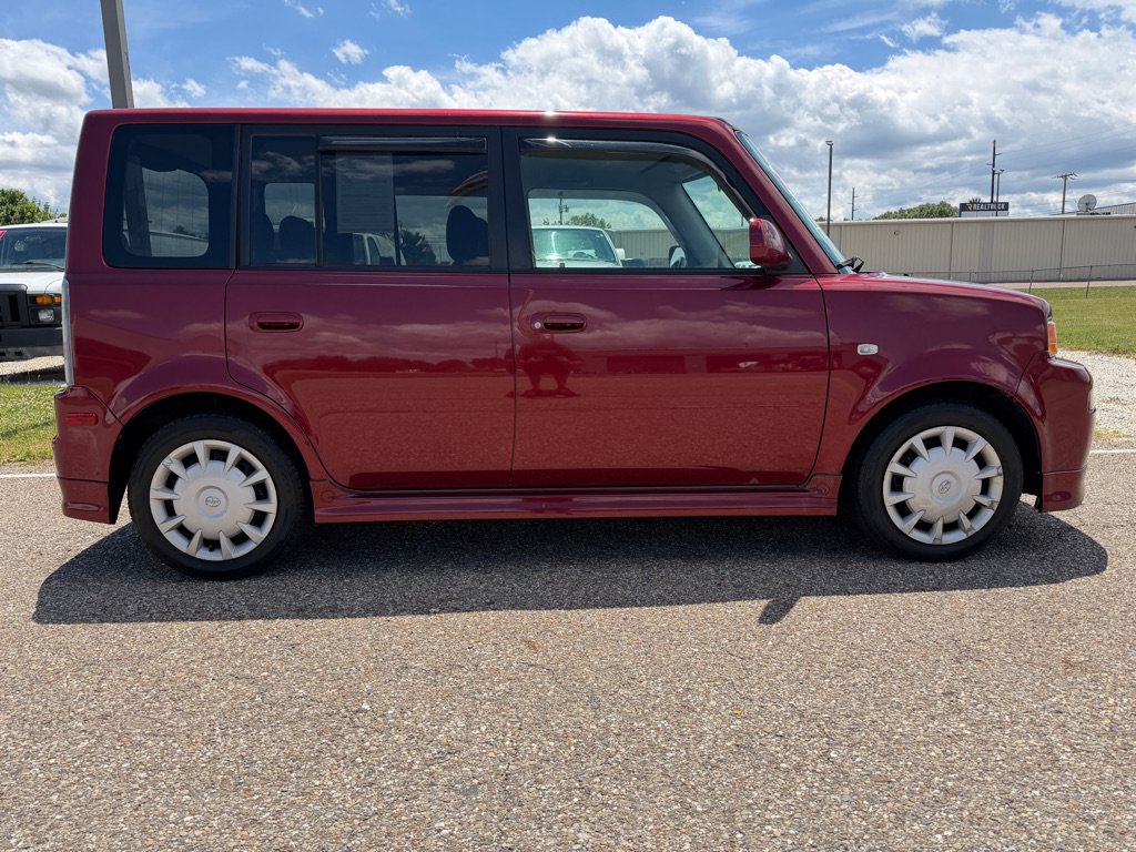 Used 2006 Scion xB FWD image 19