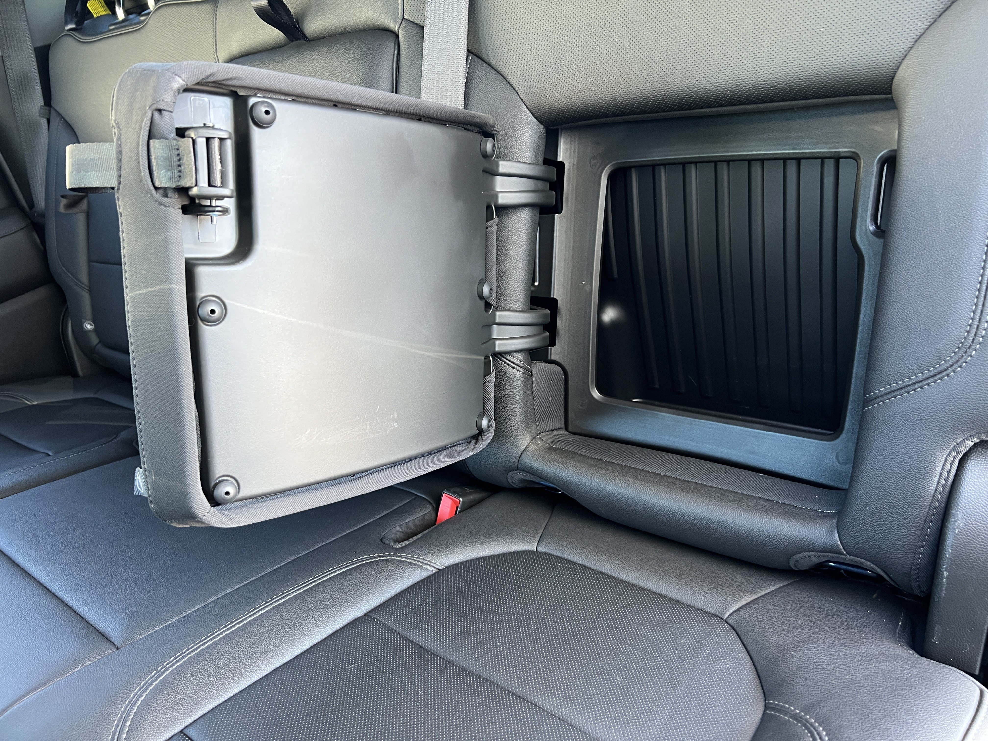 Used 2022 Chevrolet Silverado 3500 LTZ w/ LTZ Convenience Package AWD/4WD image 18
