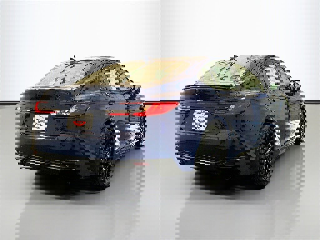 New 2026 Toyota Camry SE image 4