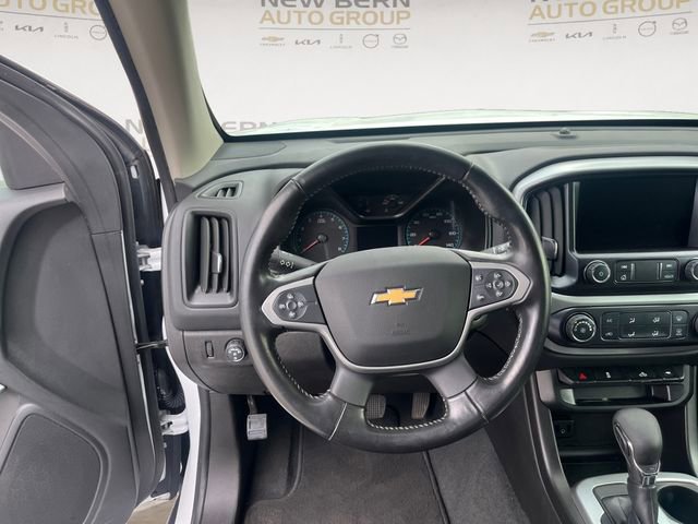 Used 2022 Chevrolet Colorado LT w/ LT Convenience Package image 12