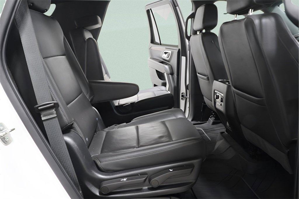 Used 2022 Chevrolet Tahoe LT w/ Luxury Package image 31