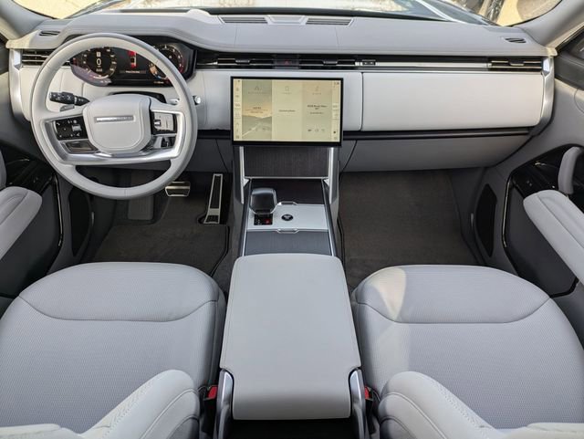New 2026 Land Rover Range Rover SV image 14