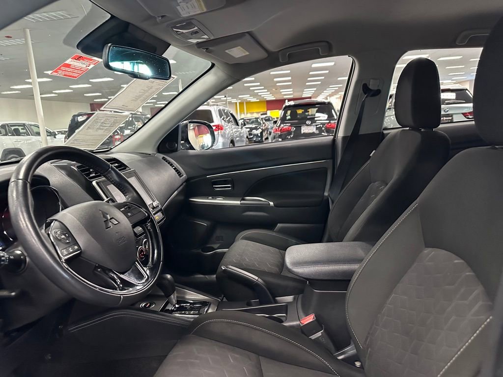 Used 2020 Mitsubishi Outlander Sport SE image 15
