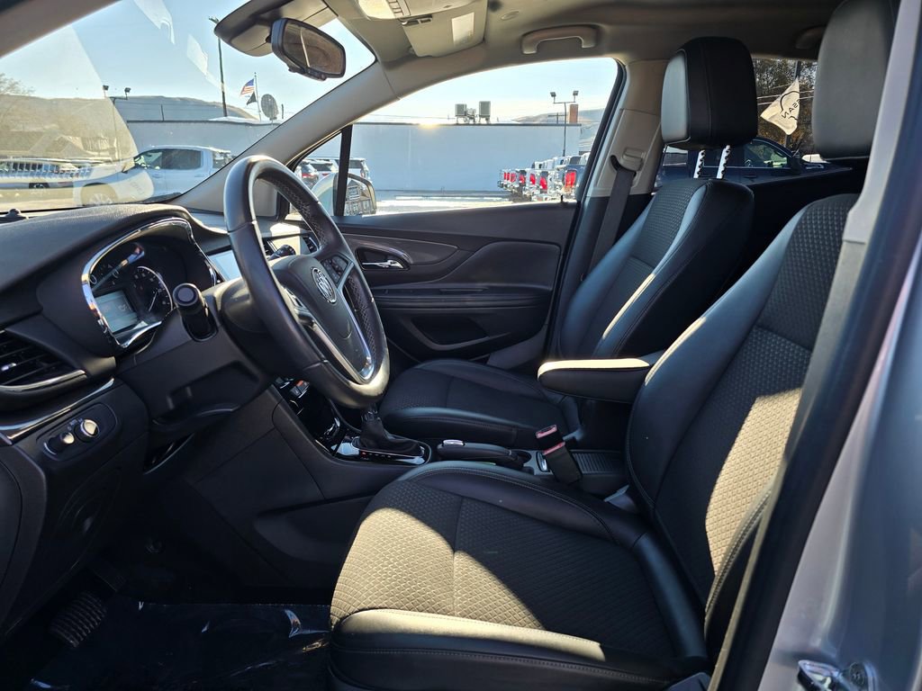 Used 2019 Buick Encore Preferred w/ Safety Package image 22