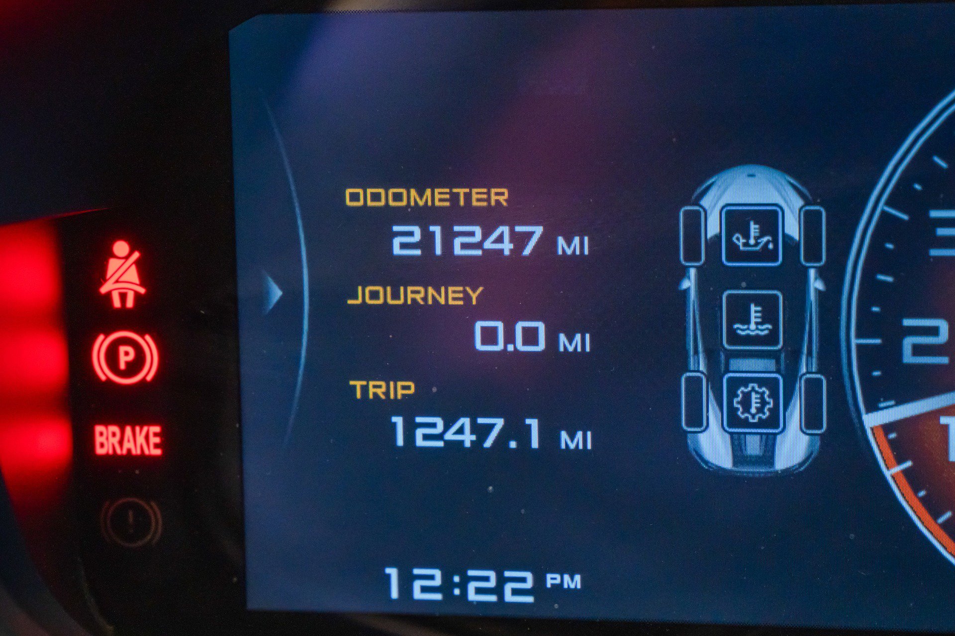 Used 2018 McLaren 570S Spider image 19