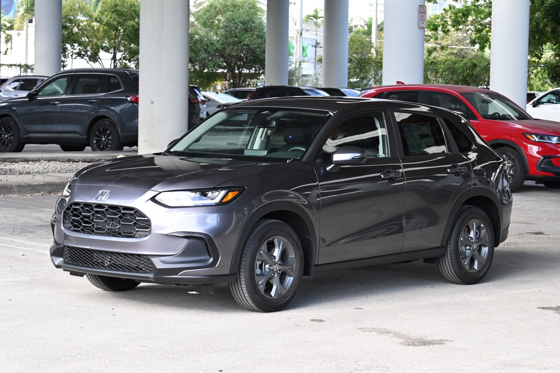 New 2025 Honda HR-V LX image 1