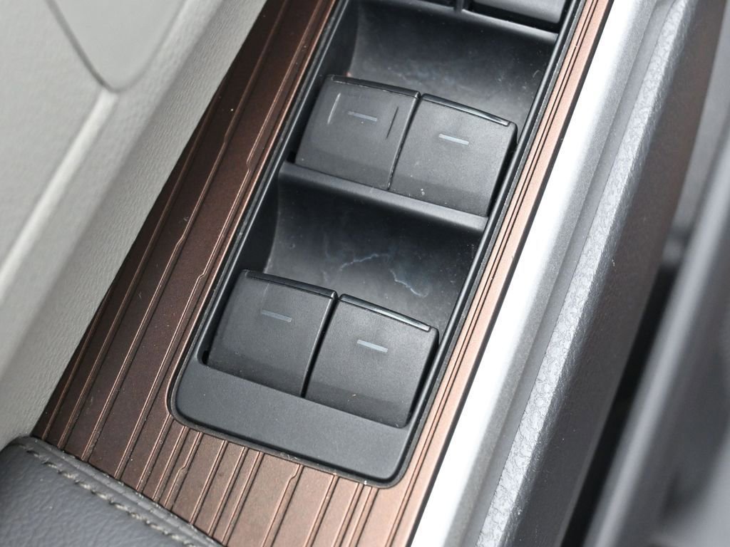 Certified 2021 Toyota Sienna LE FWD image 13