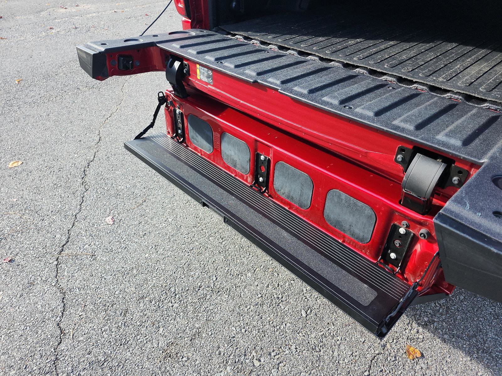 Certified 2023 GMC Sierra 1500 SLT w/ SLT Premium Plus Package image 14