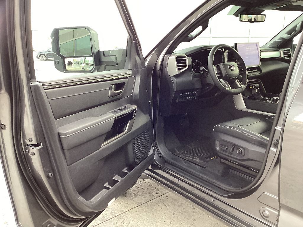 New 2026 Toyota Tundra Limited image 12