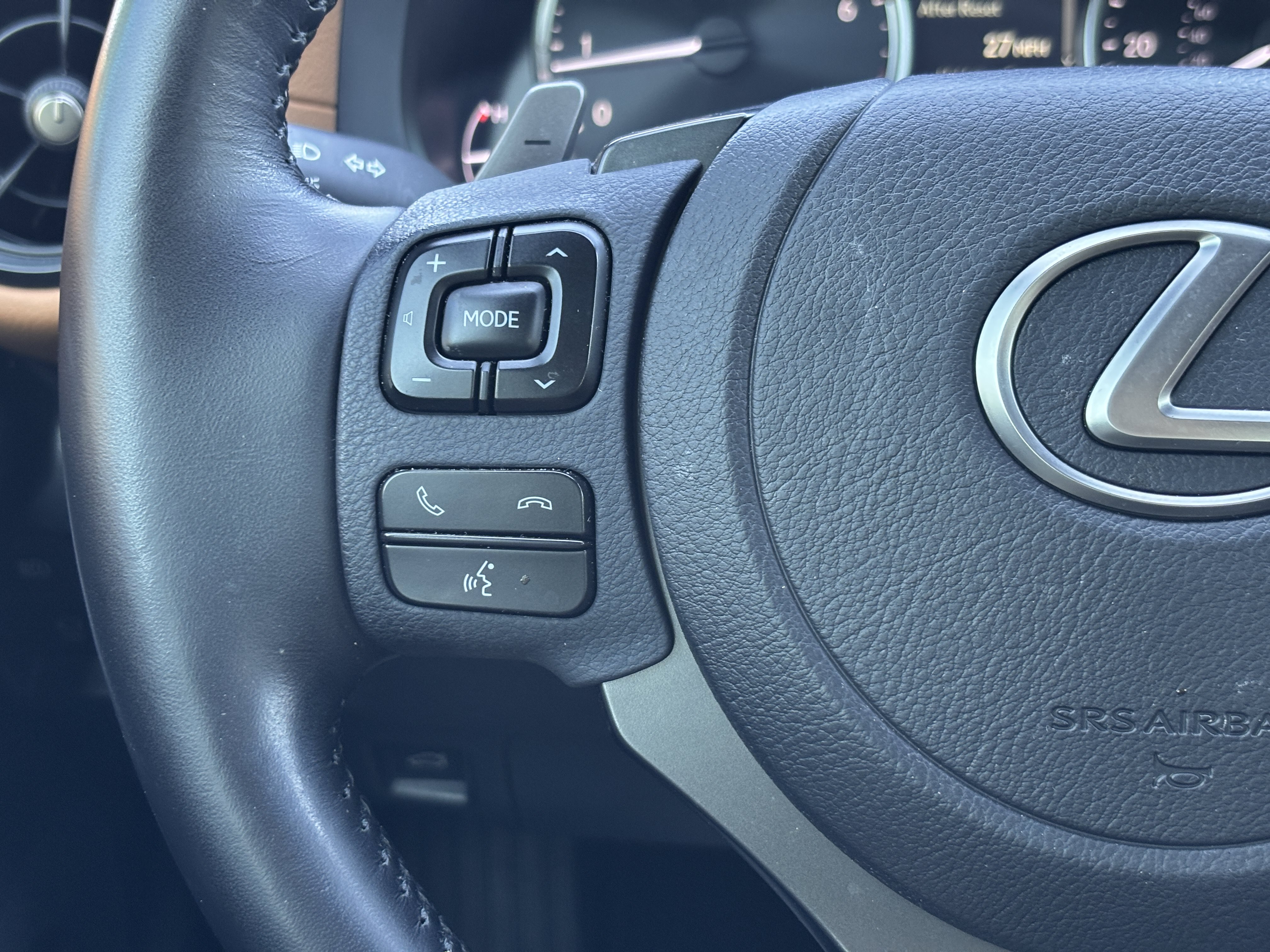 Used 2024 Lexus IS 300 AWD w/ Premium Package image 19